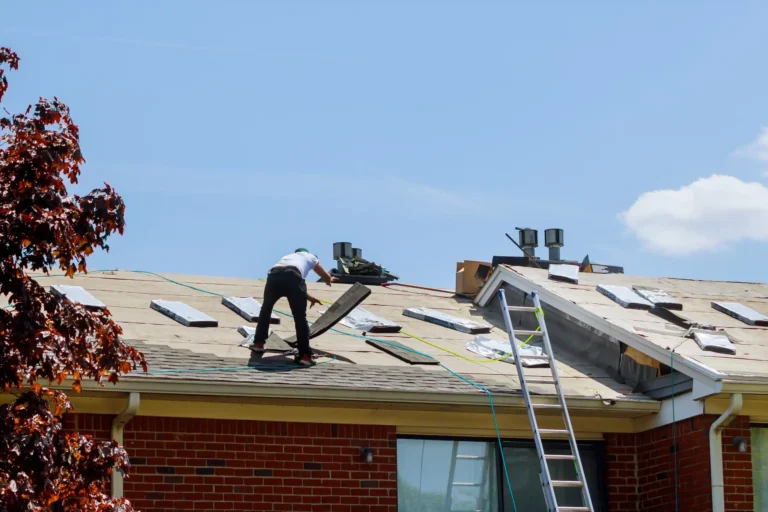 How Florida’s New Roof Replacement Law Affects Homeowners